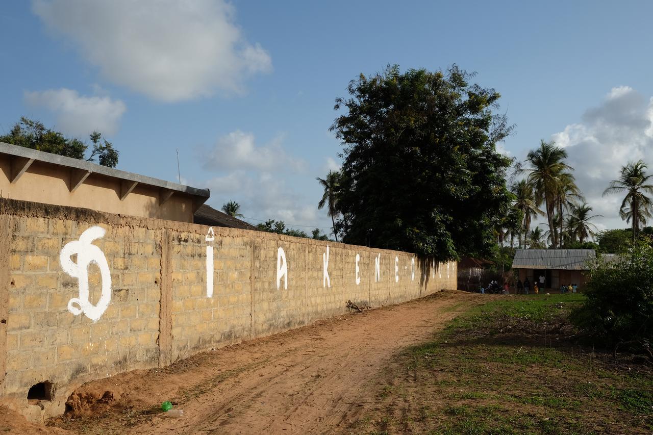 Centre Touristique Et Culturel Casamance Pensionat Diakene Ouolof Eksteriør billede